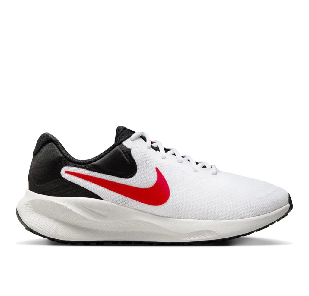 Nike Revolution 7