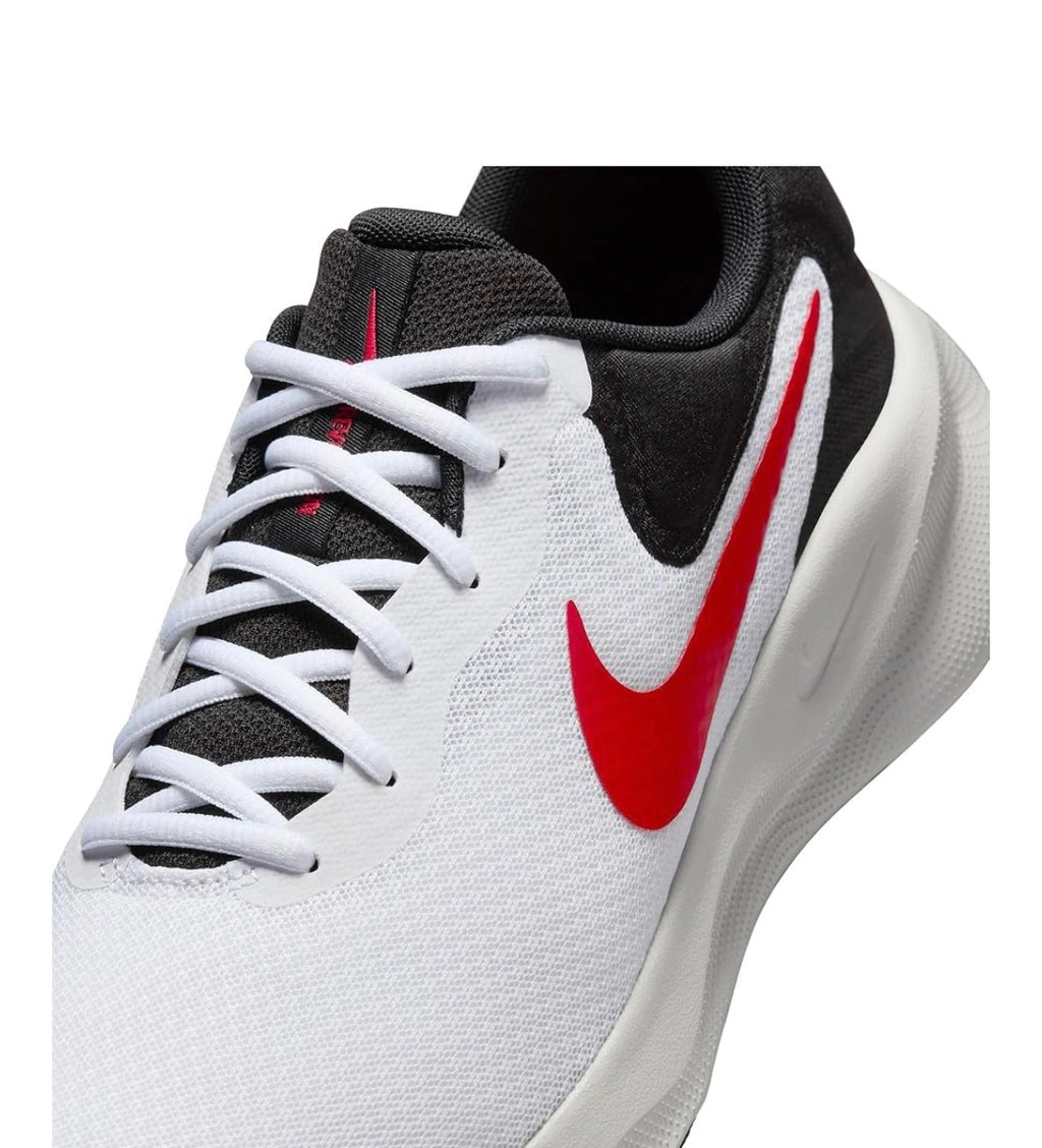 Nike Revolution 7
